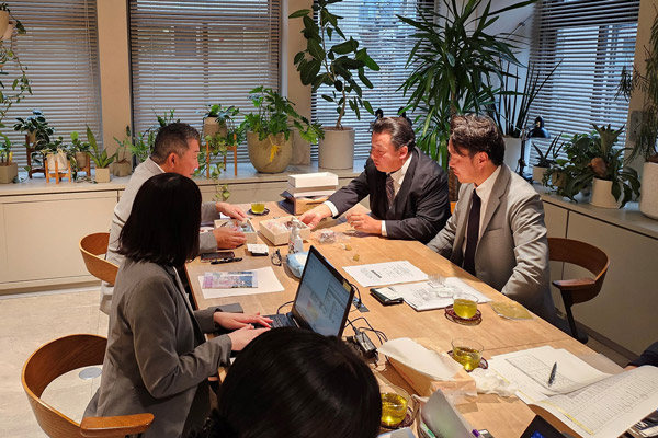 スーパー紀ノ国屋で行われた商談会のようす