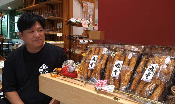 全国菓子博覧会で名誉総裁賞を受賞した「九重」。店での売り上げもトップ。