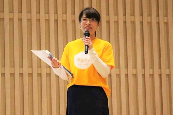 鷲谷氏は郷里・郡山でボランティア活動に参加した