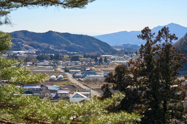 日本の原風景が今に残る群馬県利根郡川場村。村長だった父・鶴二氏が景観条例なども作り、「農業プラス観光」の理念のもと、乱開発から自然と文化を守ったことは大きな誇り