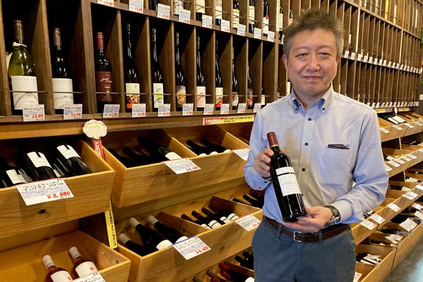 日本酒、焼酎のほかにワインも取り扱う